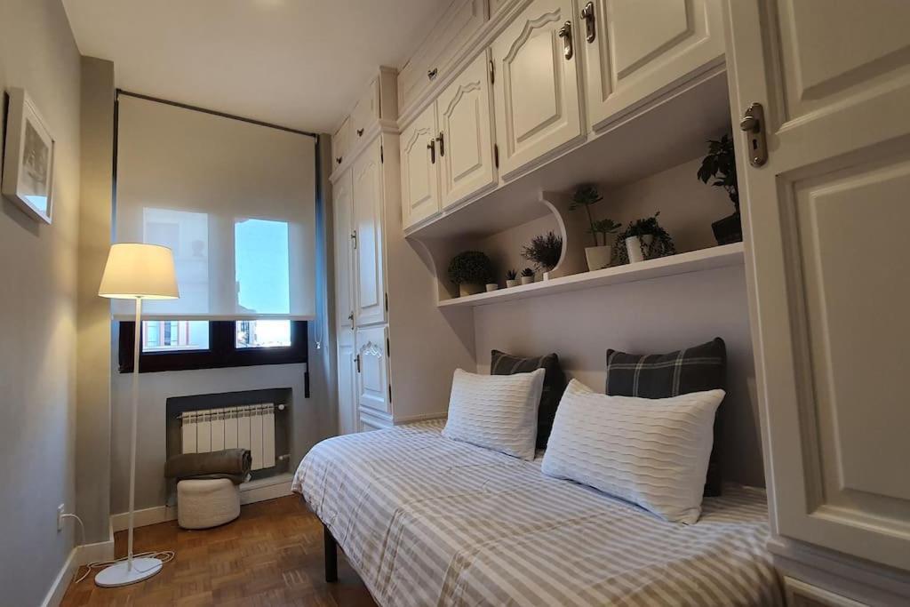 Moderno Apartamento En El Centro. El Carmen Wifi Gijon Exterior photo